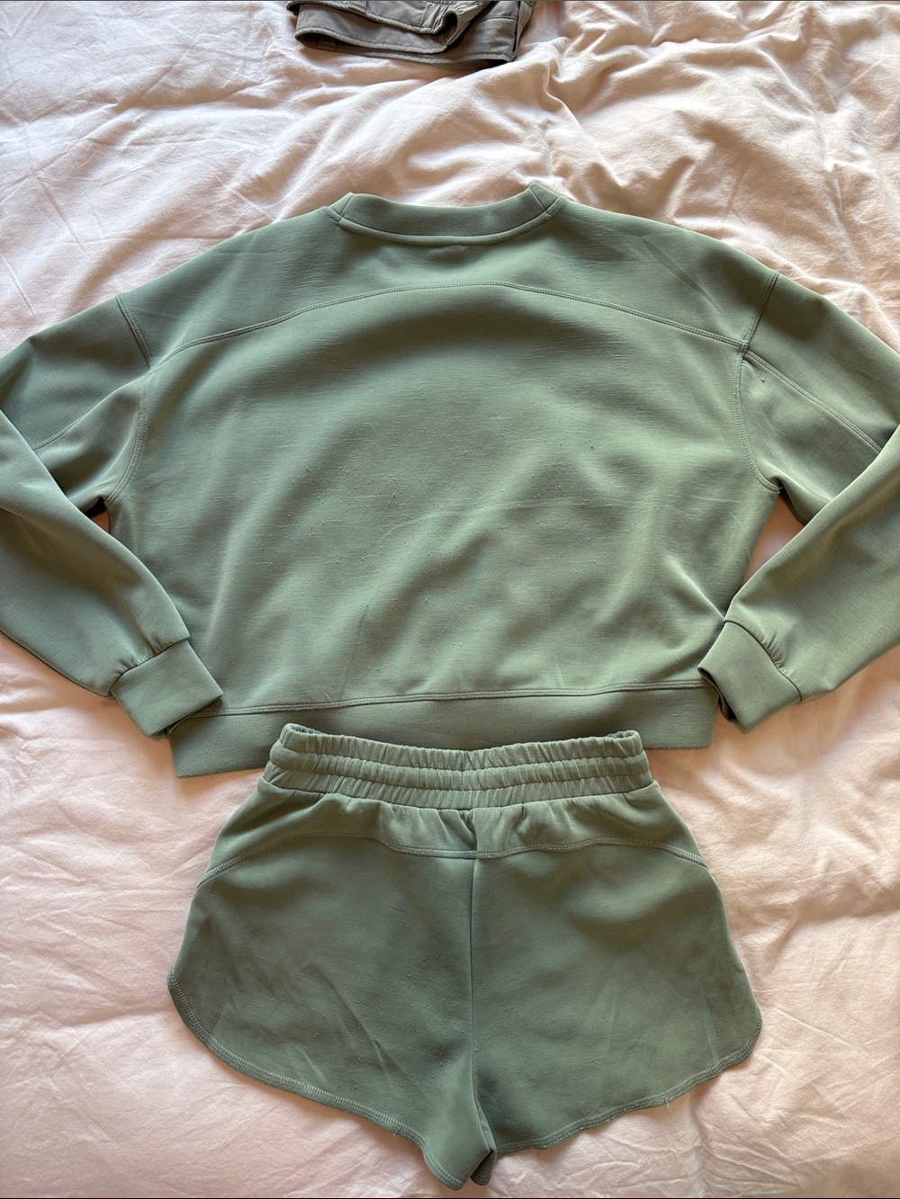 Altar'd State Olive Green Athletic Matching Set - Picture 4 of 7